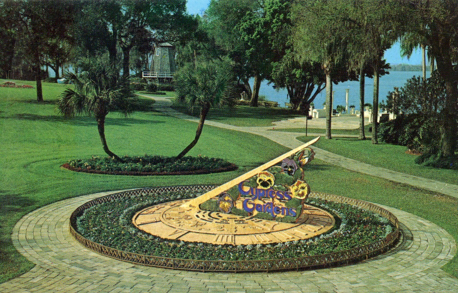 Vintage Sundial Horizontal Sculpture Cypress Gardens Florida FL Postcard
