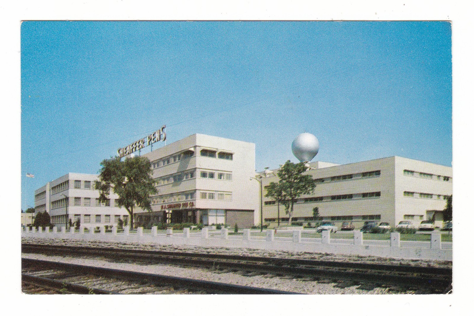 Sheaffer Pen Factory, Fort Madison, Iowa – Chrome Postcard Unposted Classic Cars