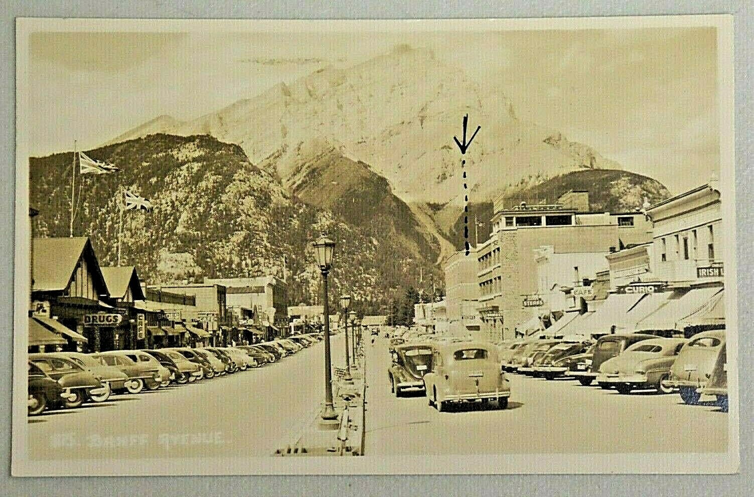 Banff Ave. Alberta, Canada Vintage 1940’s Real Photo Unposted Postcard RPPC 5388