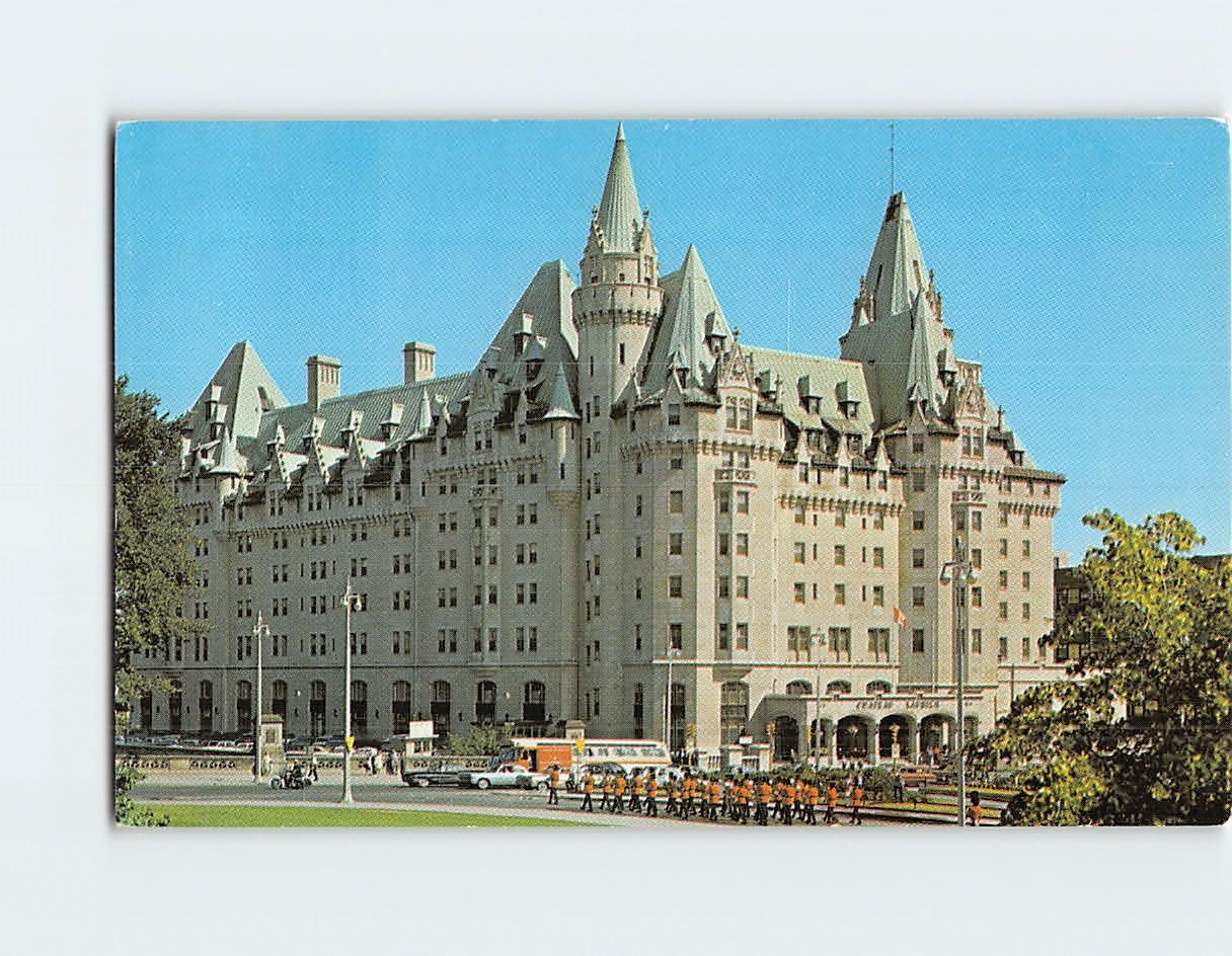 Postcard Fairmont Château Laurier Ottawa Ontario Canada