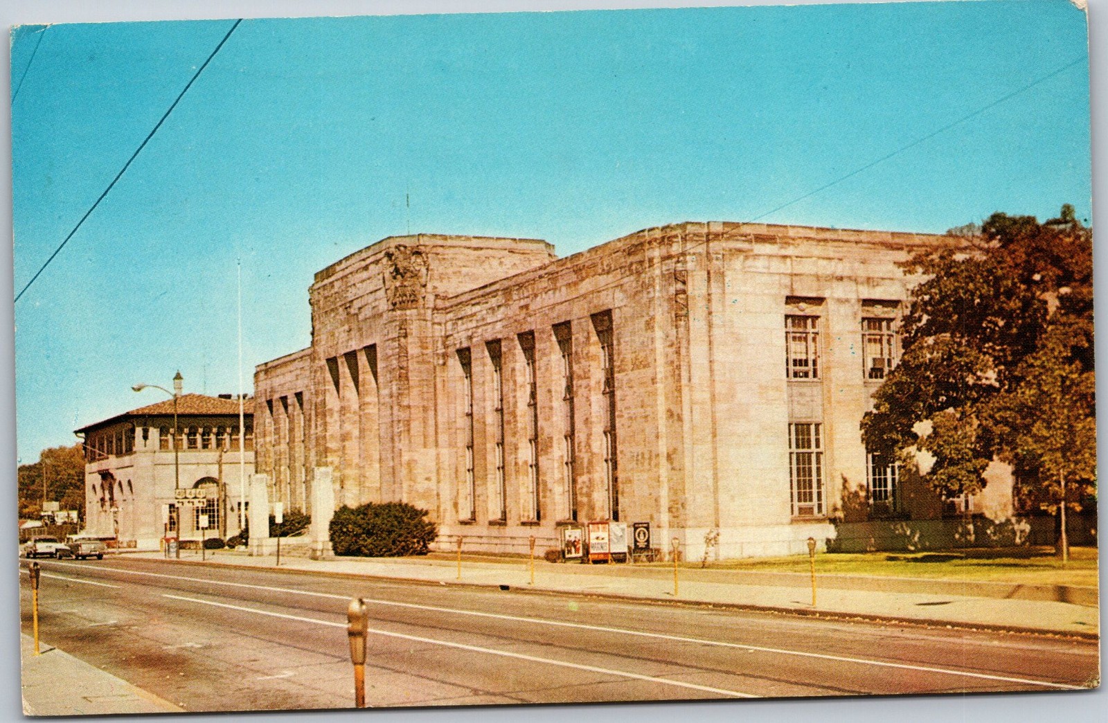Springfield Ohio Postcard US Post Office Postmarked 1975 Handwritten Addressed