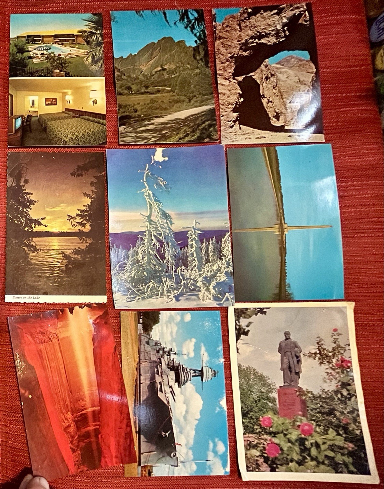 Vintage 1940-60’s Assorted Souvenir & Sightseeing 89 Postcards 3 Booklets