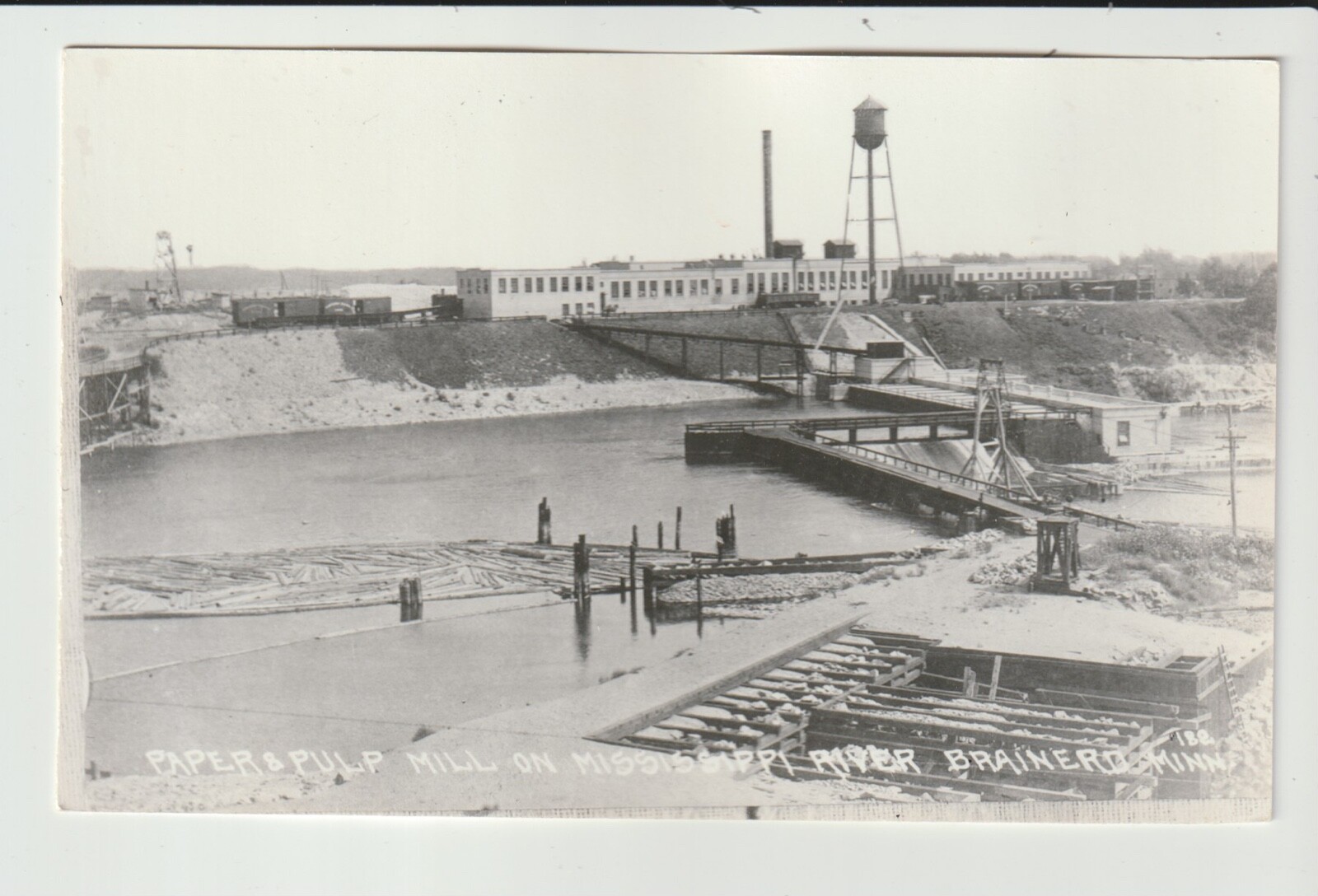 PHOTO PAPER & PULP MILL BRAINERD MINNESOTA – SAME SIZE AS STANDARD POSTCARD