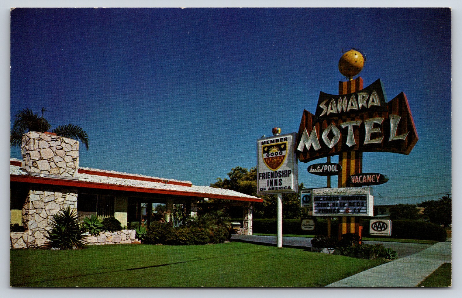 Sahara Motel Anaheim California CA Disneyland Chrome c1960 Postcard