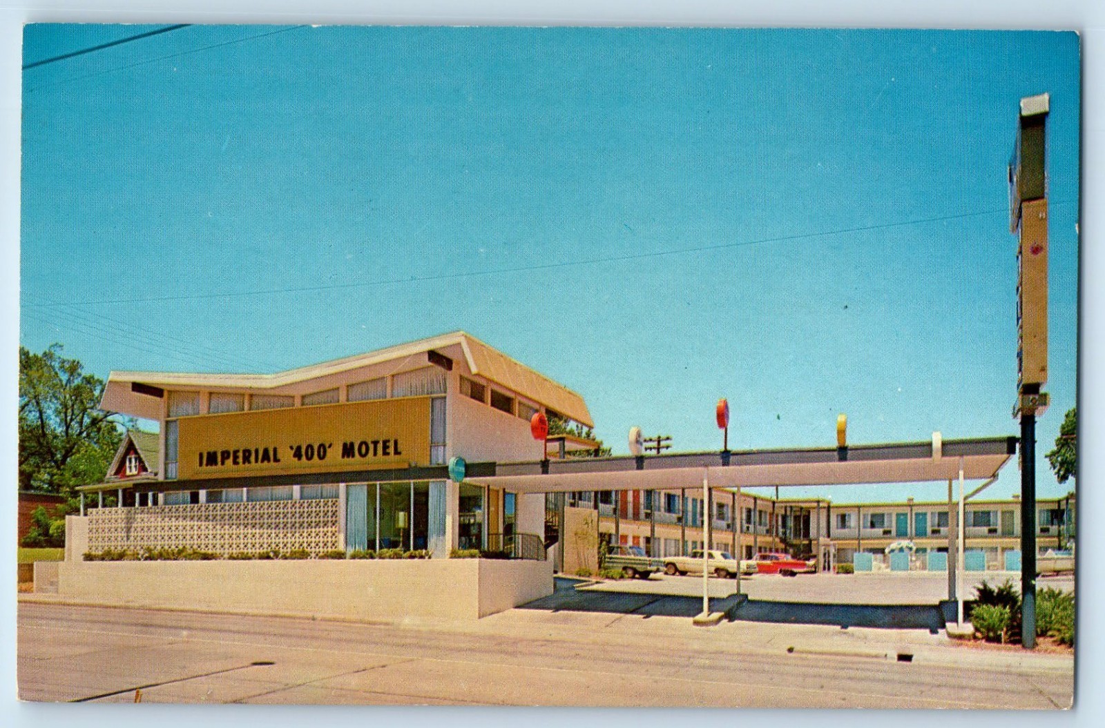 1960 Springfield Missouri Vintage Postcard Imperial 400 Motel St. Louis Street
