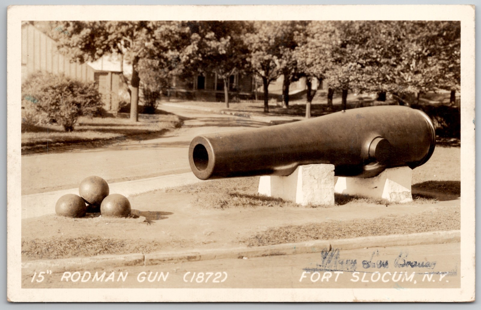 c1940 15 inch Rodman Gun Cannon Fort Slocum New York NY RPPC