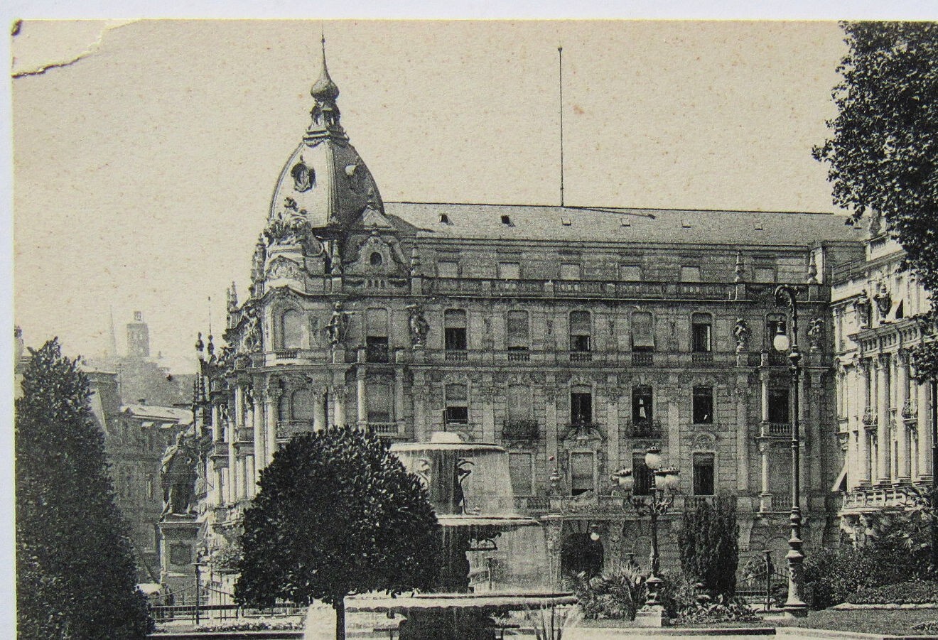 Germany Wiesbaden Bowling Green und Nassauer Hof. Postcard Antique