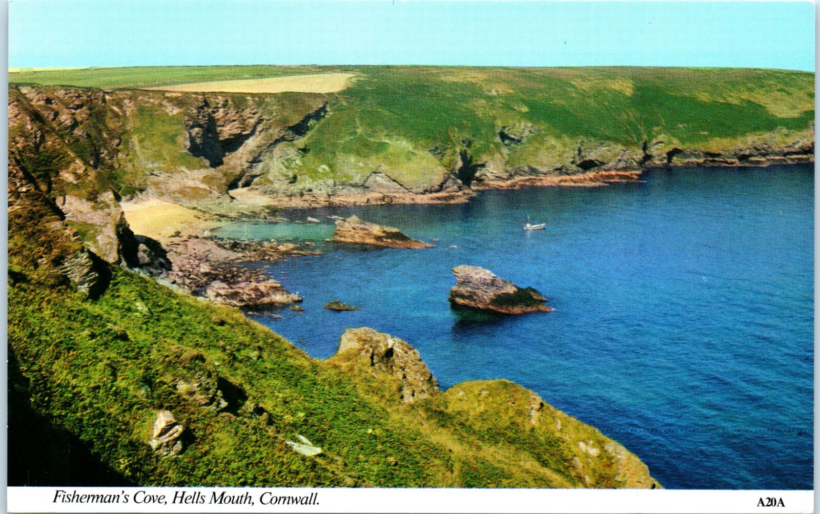 Postcard Fisherman’s Cove Hells Mouth Cornwall Unposted 5.5×3.5 inches UK