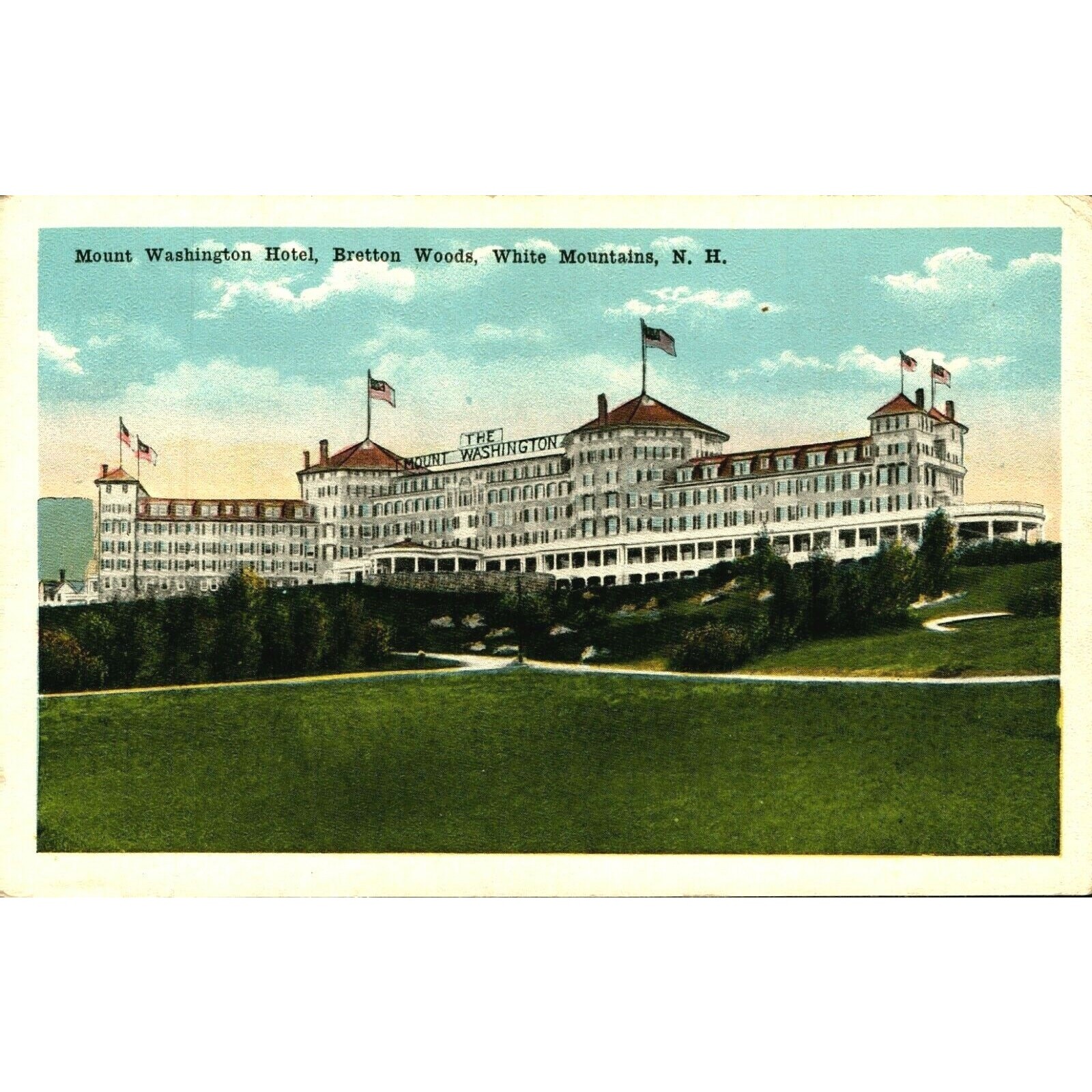 Postcard New Hampshire Bretton Woods Mount Washington Hotel White Border