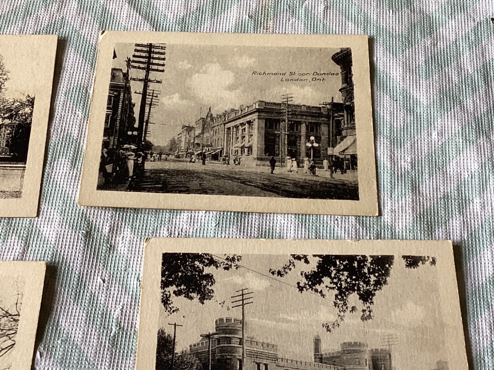 12,1920’s LONDON ,ONTARIO.B & W ,SCENES OLD CARS etc,mini picture cards