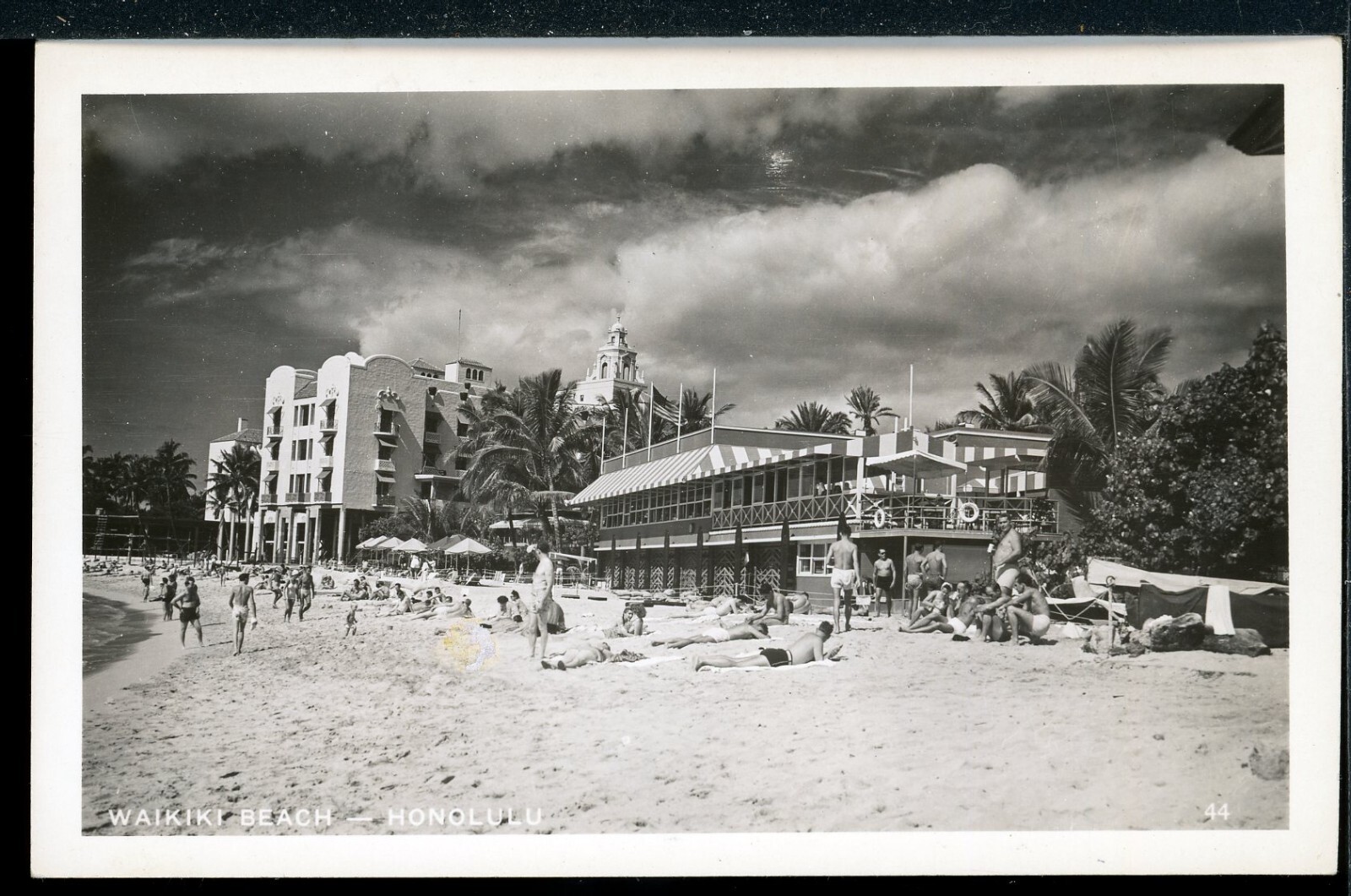 RPPC Outrigger Canoe Club Waikiki Beach View Hawaii Historic Vintage Postcard