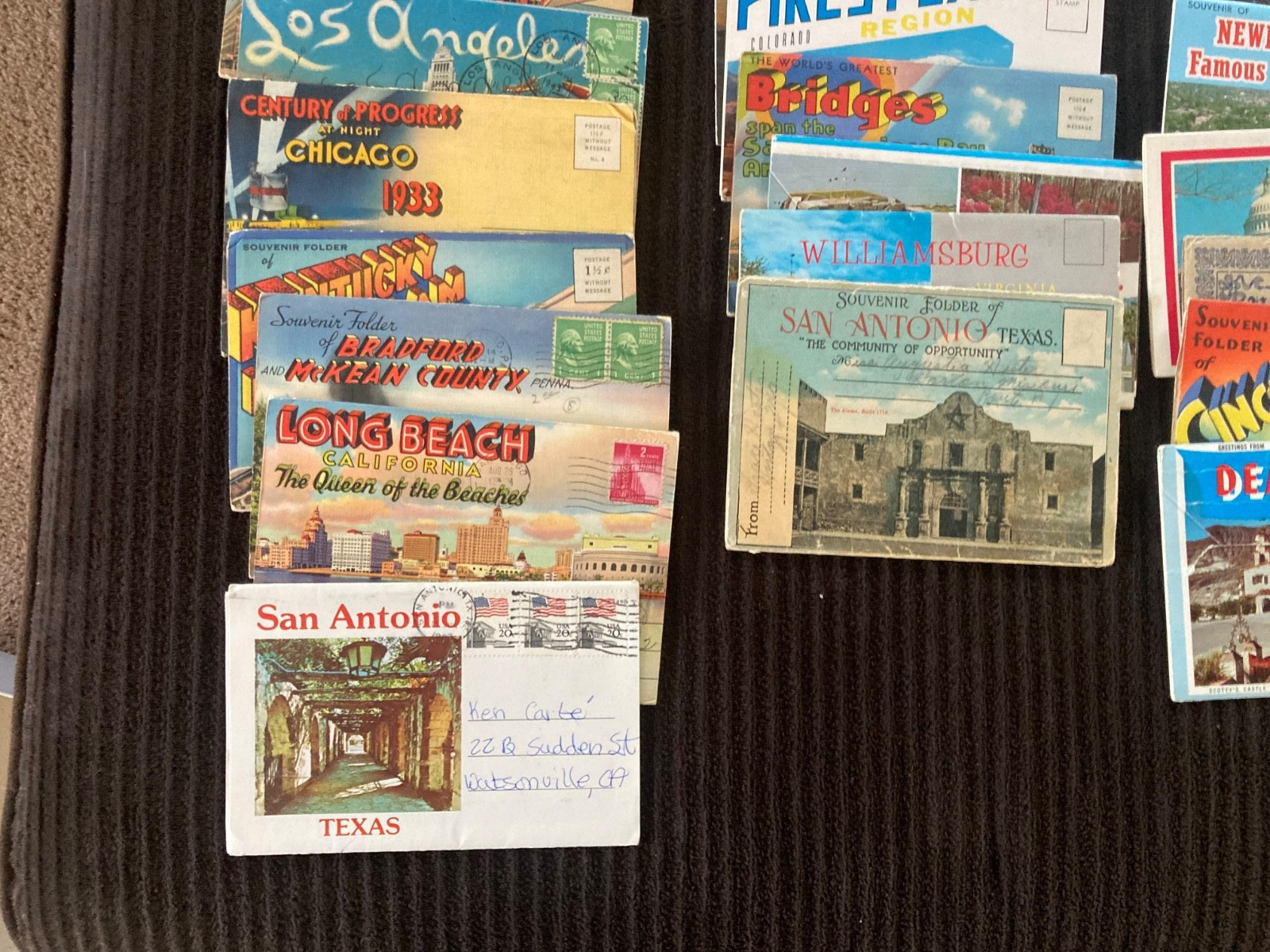 Lot of 120 Souvenir Folders Photo Booklets Postcards