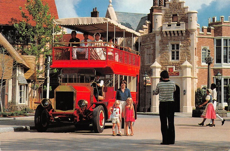 Fl Global Friendship Epcot Center Continental Size Postcard 4″ by 6″