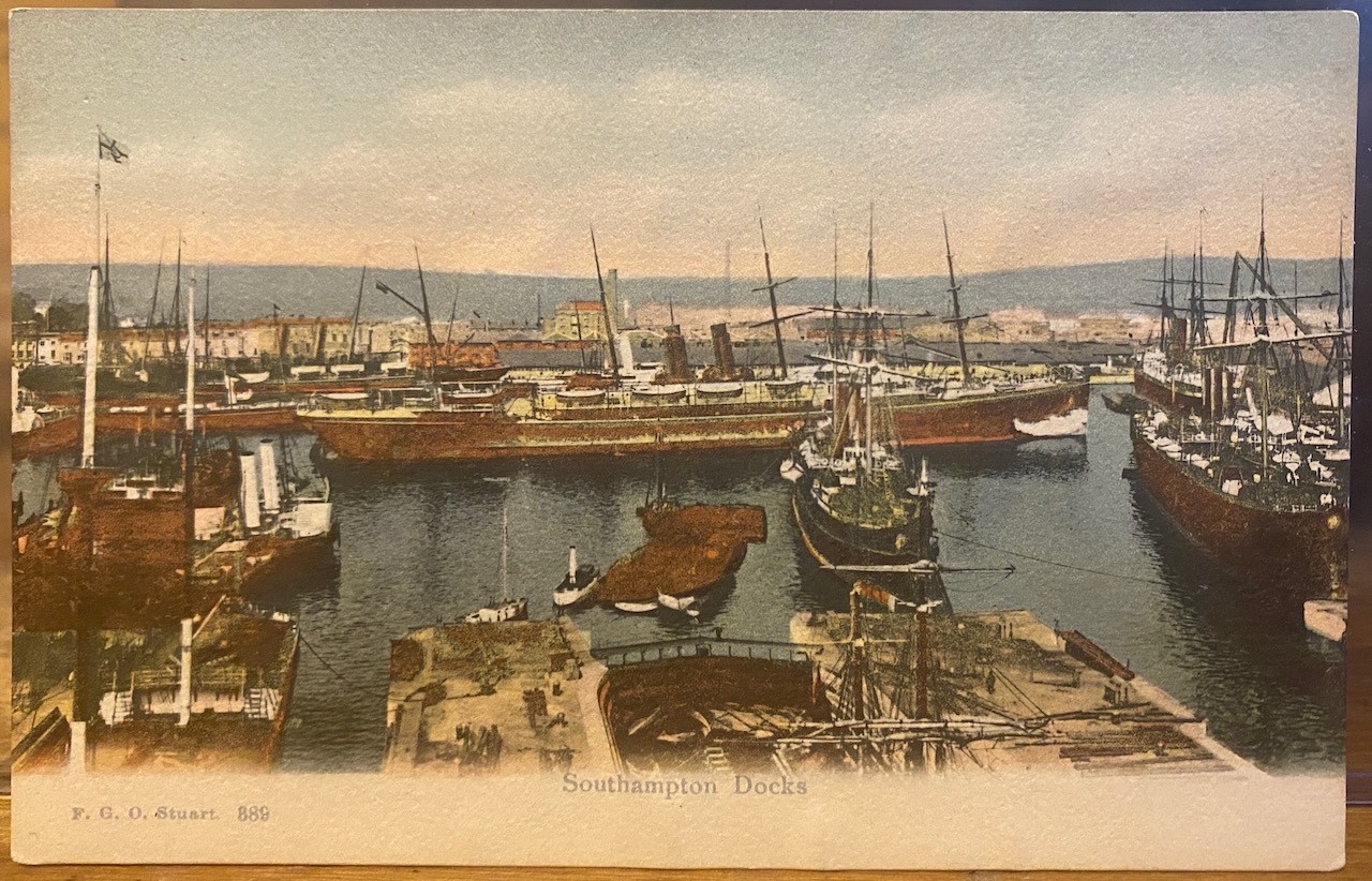 Vtg Postcard SOUTHAMPTON DOCKS England UK Steamer Ships F G O Stuart 889 Inland