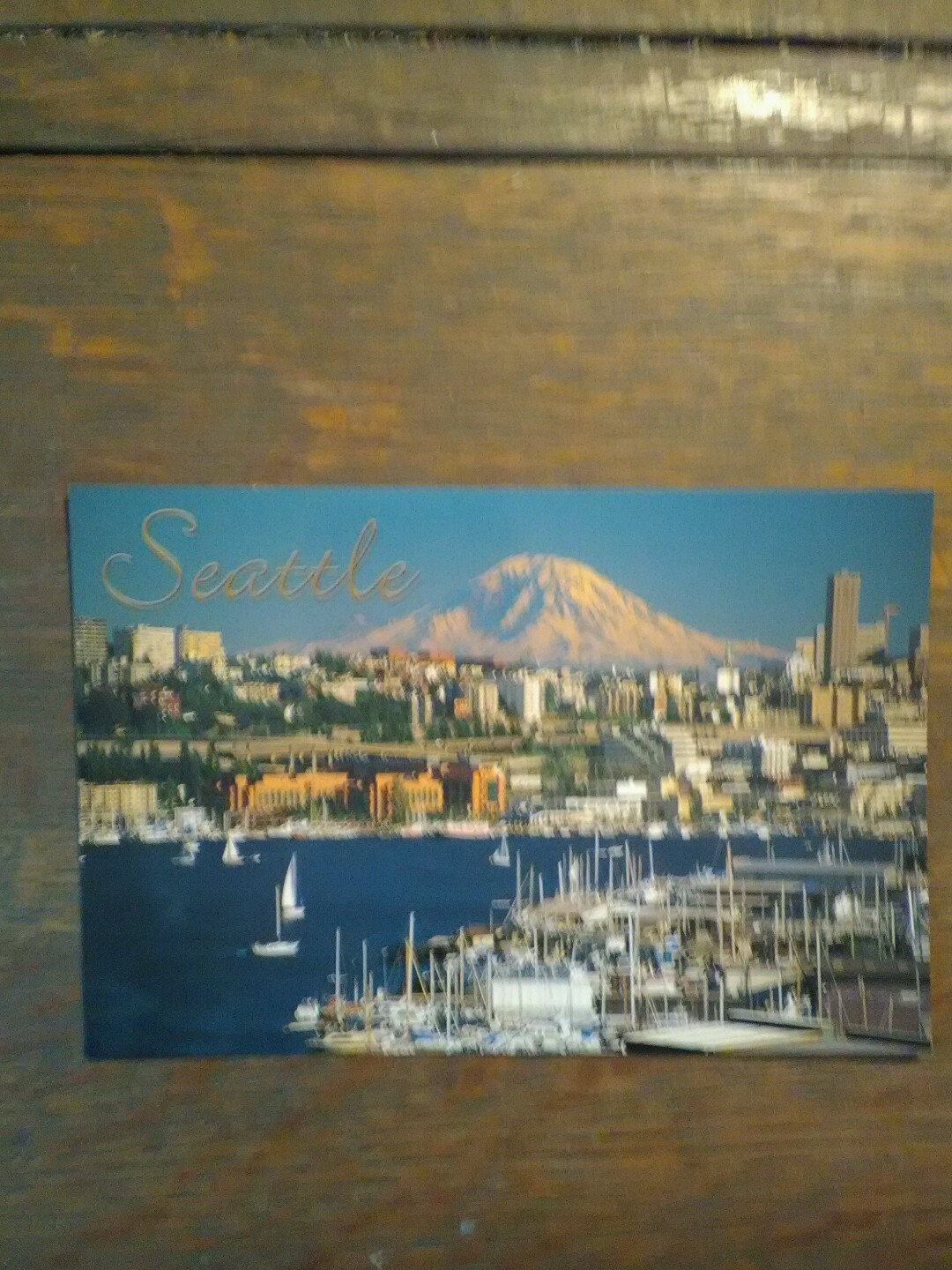 BEAUTFUL FULL COLOR POST CARD LAKE UNION & MT.RAINIER SEATTLE WASHINGTON