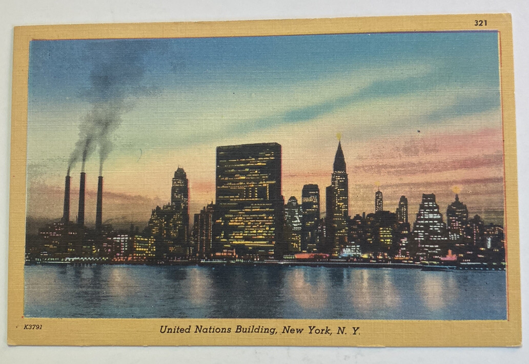 Vintage Linen Postcard ~United Nations UN Building ~ New York City NY NYC