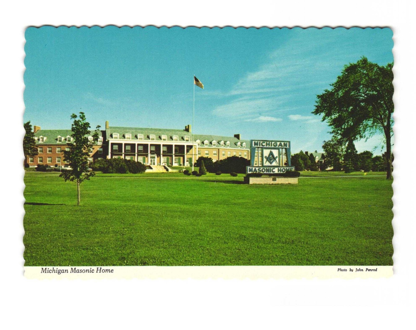 Michigan Masonic home located at Alma MI vintage postcard unposted