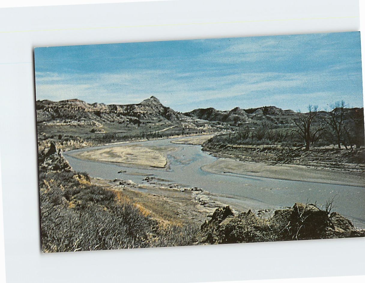 Postcard The Valley of the Little Missouri USA