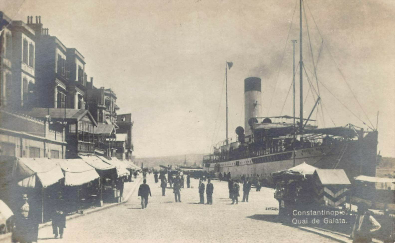 Postcard TURKEY: RPPC Constantinople, Galata Quai, B&W Photo