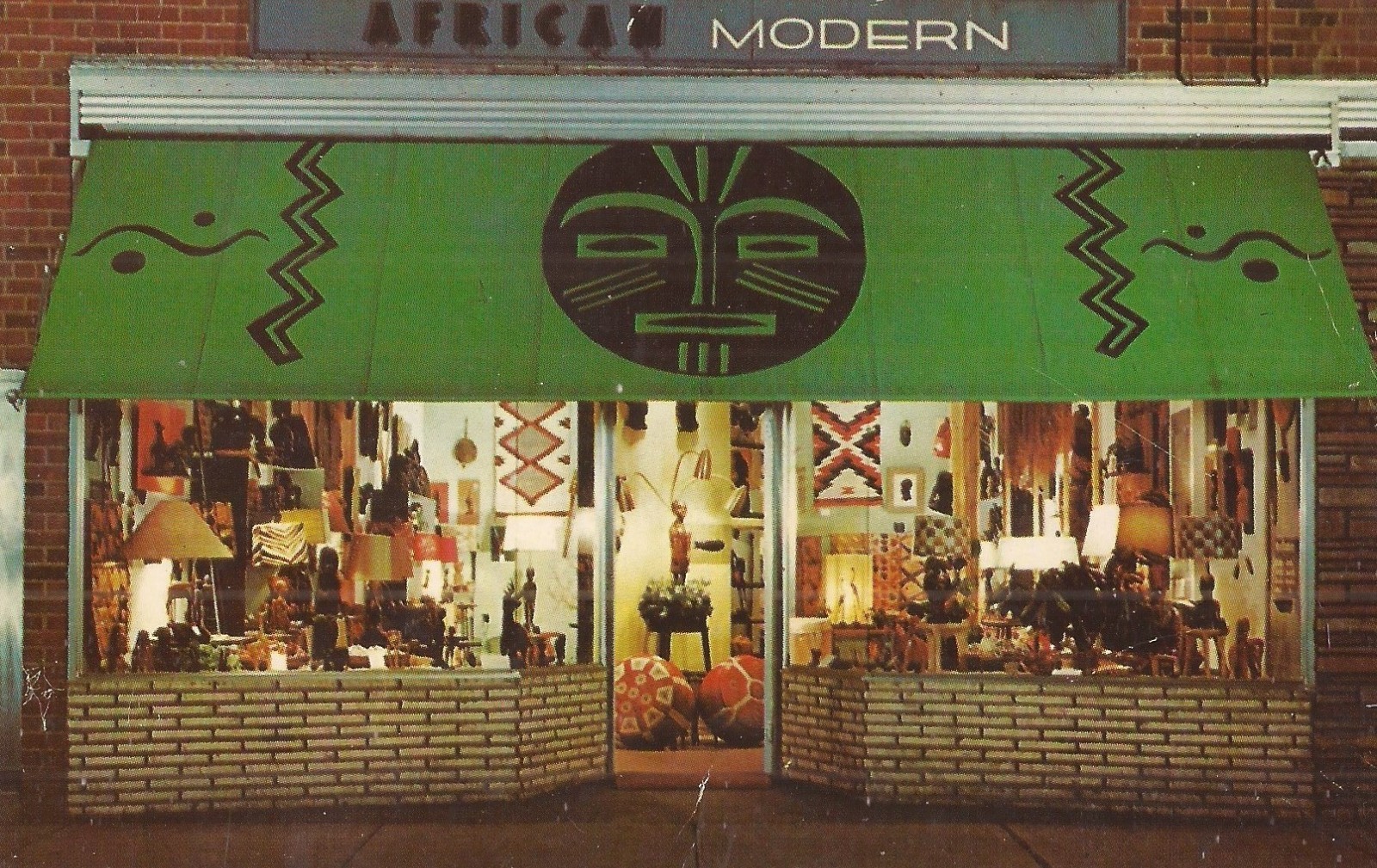 NEW YORK CITY – East Village – Primitive Art – African Modern – ADVERTISING
