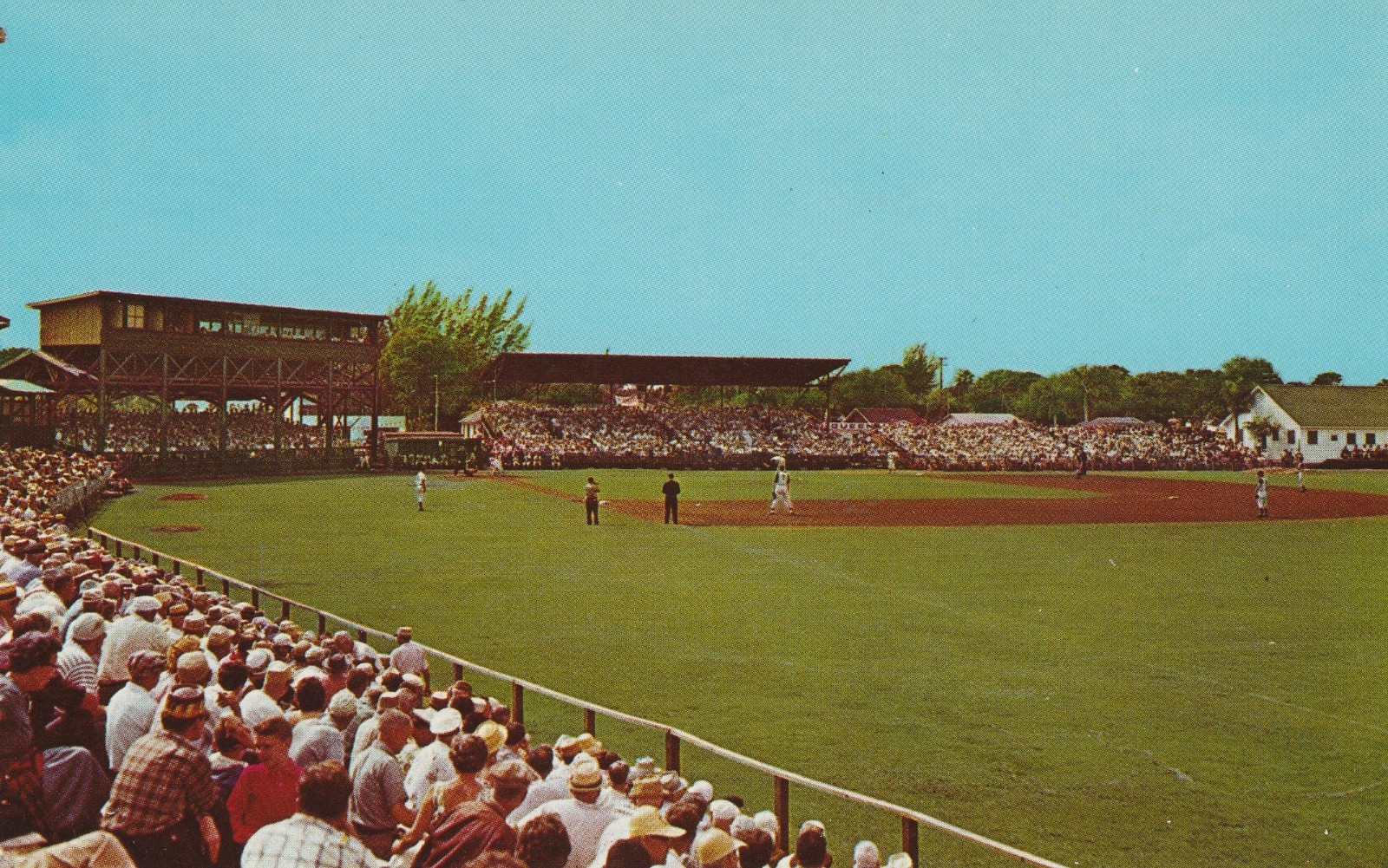 Tough to Find McKechnie Field Postcard- Milwaukee Braves Spring Training Stadium