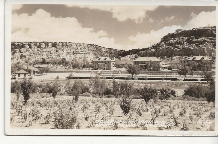 OLD KEAMS CANYON AZ FRASHER’S RPPC RT 264 SCENE – GOVERNMENT BUILDINGS – NAVUO
