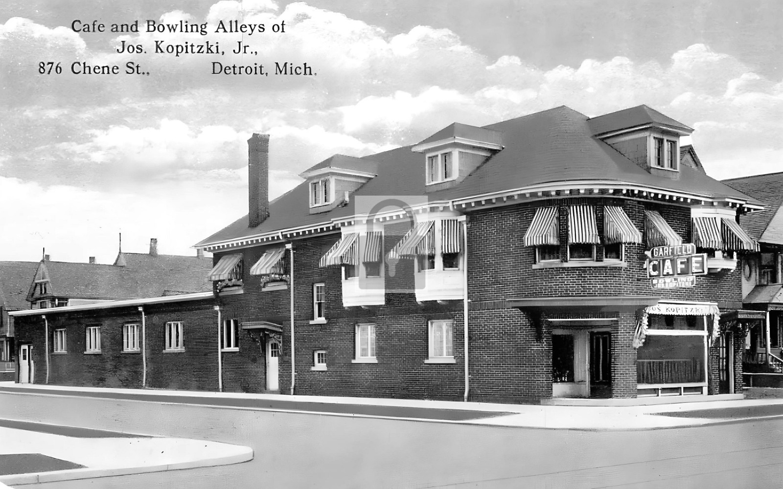 Garfield Cafe Bowling Alley Kopitzki Detroit Michigan MI – Reprint