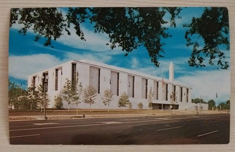 VTG Postcard Smithsonian Institution Museum History and Technology Washington DC