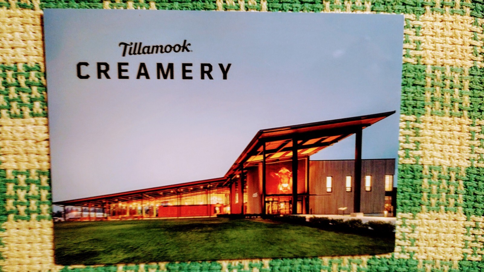 BEAUTIFUL POST CARD TILLAMOOK CREAMERY TILLAMOOK OREGON