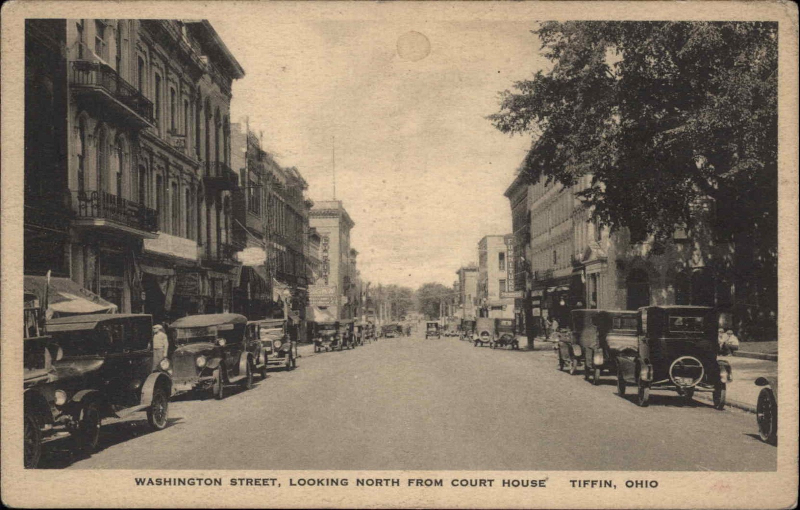 TIFFIN OHIO OH Washington Street Scene Vintage Postcard
