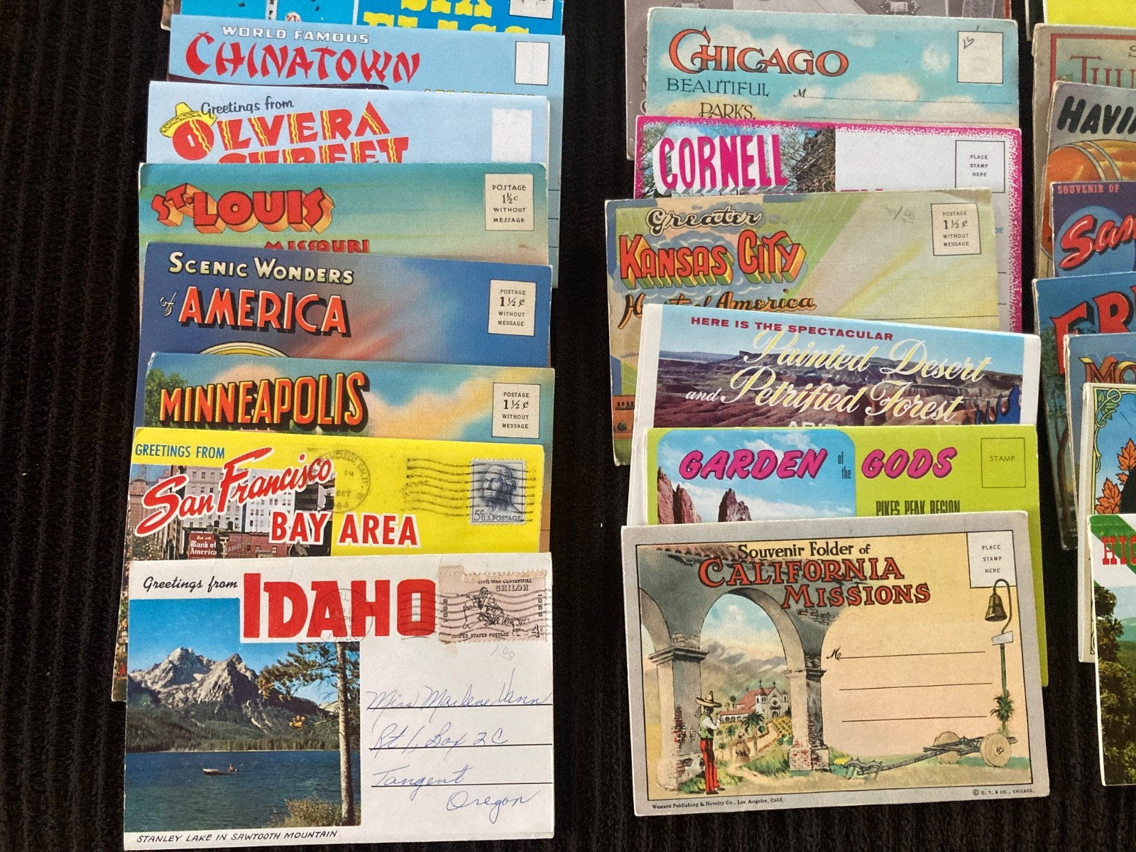 Lot of 120 Souvenir Folders Photo Booklets Postcards