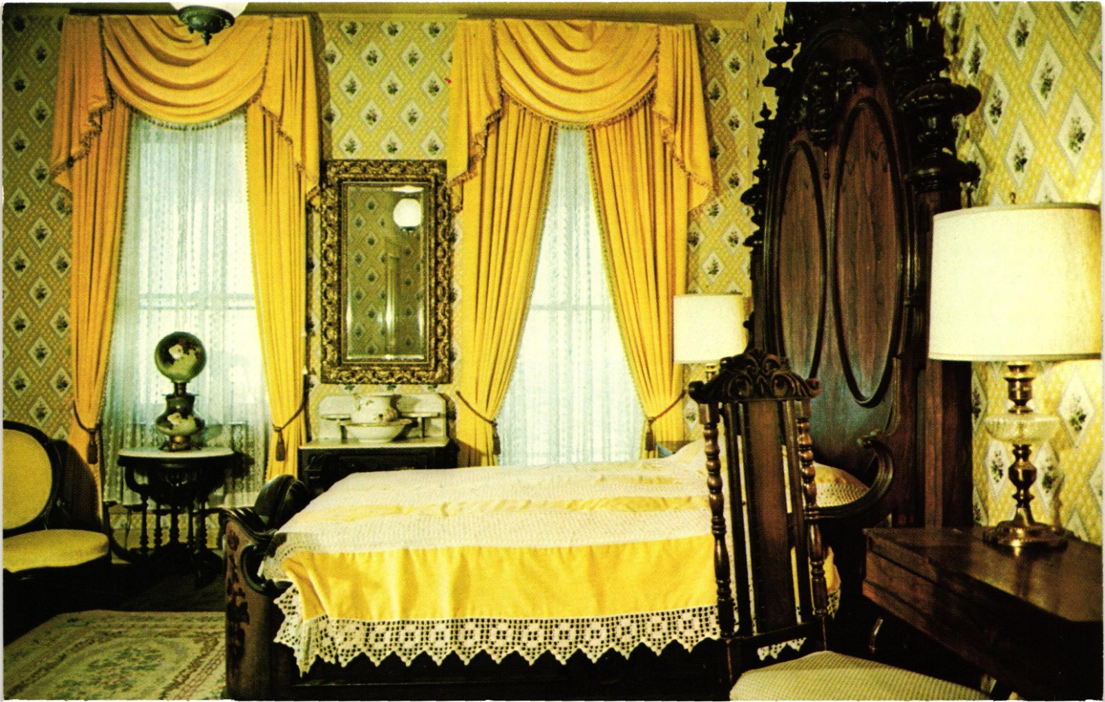 The Charles Dickens Room The Golden Lamb Ohio Postcard Unposted