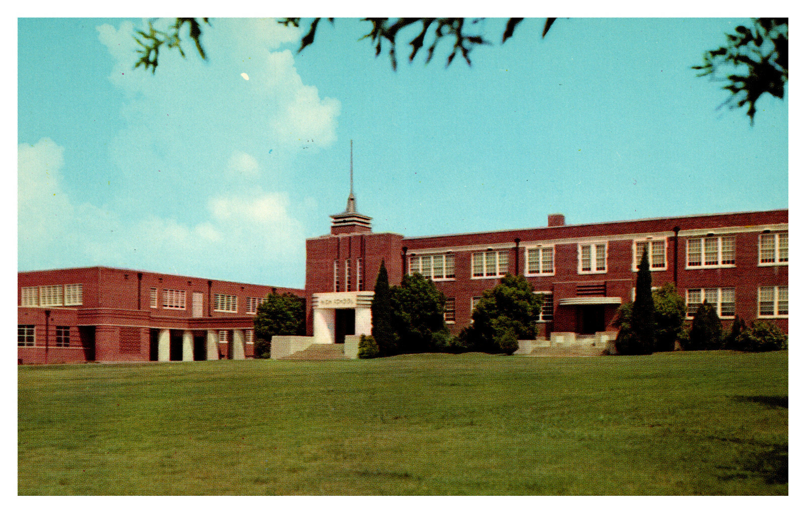 Tupelo Mississippi MS Junior High School Vintage Postcard View Unused Not Posted