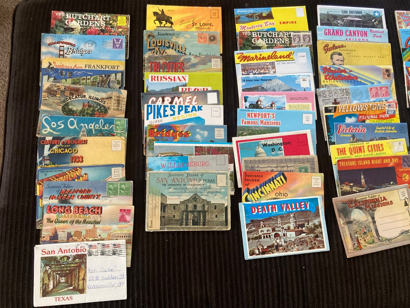 Lot of 120 Souvenir Folders Photo Booklets Postcards