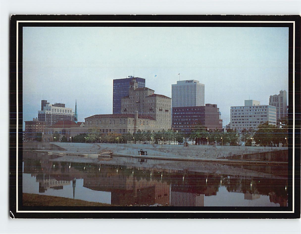 Postcard The Rivers Edge Dayton Ohio USA