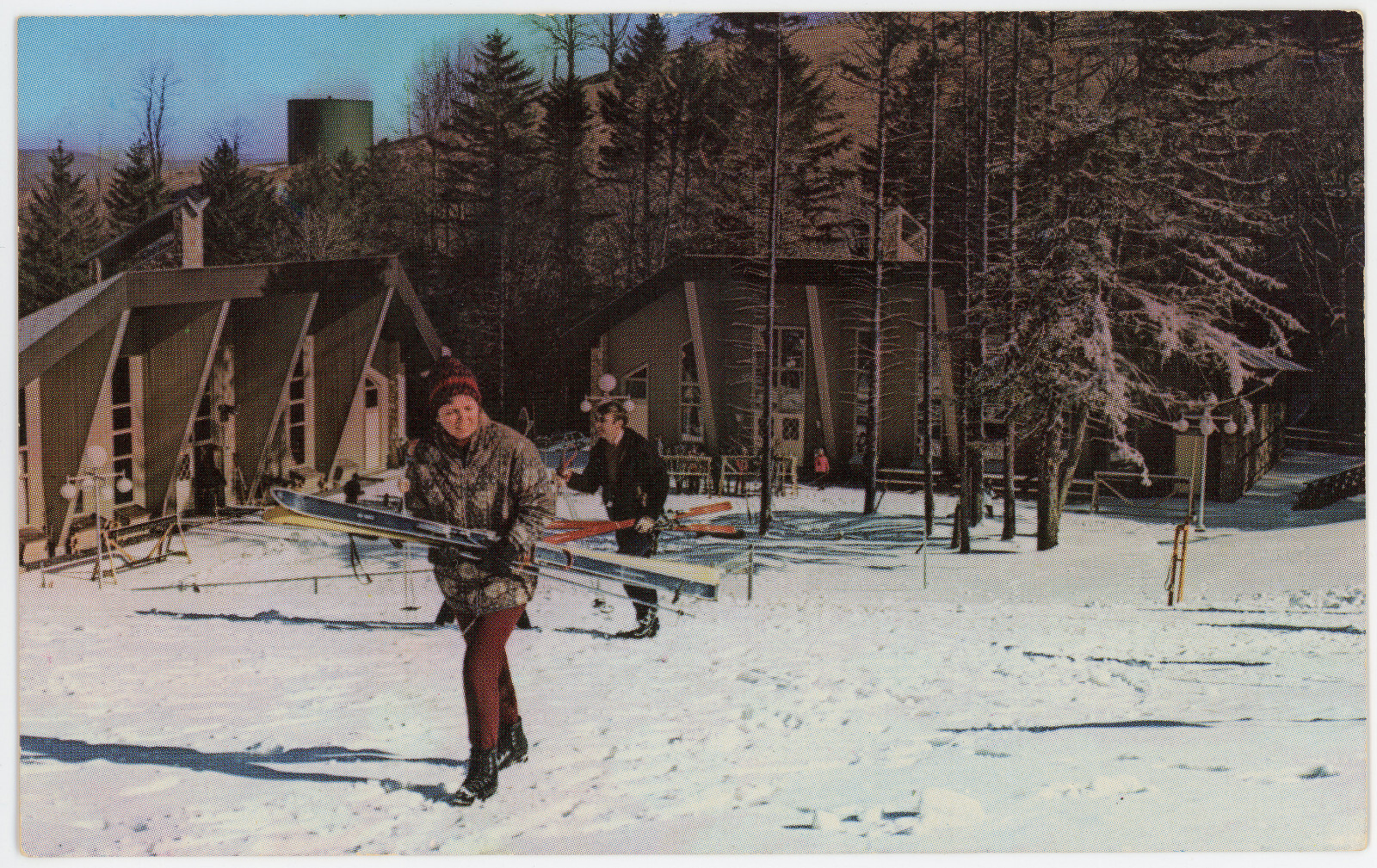 Canaan Valley State Park Davis West Virginia VTG Postcard Ski Resort Skiers