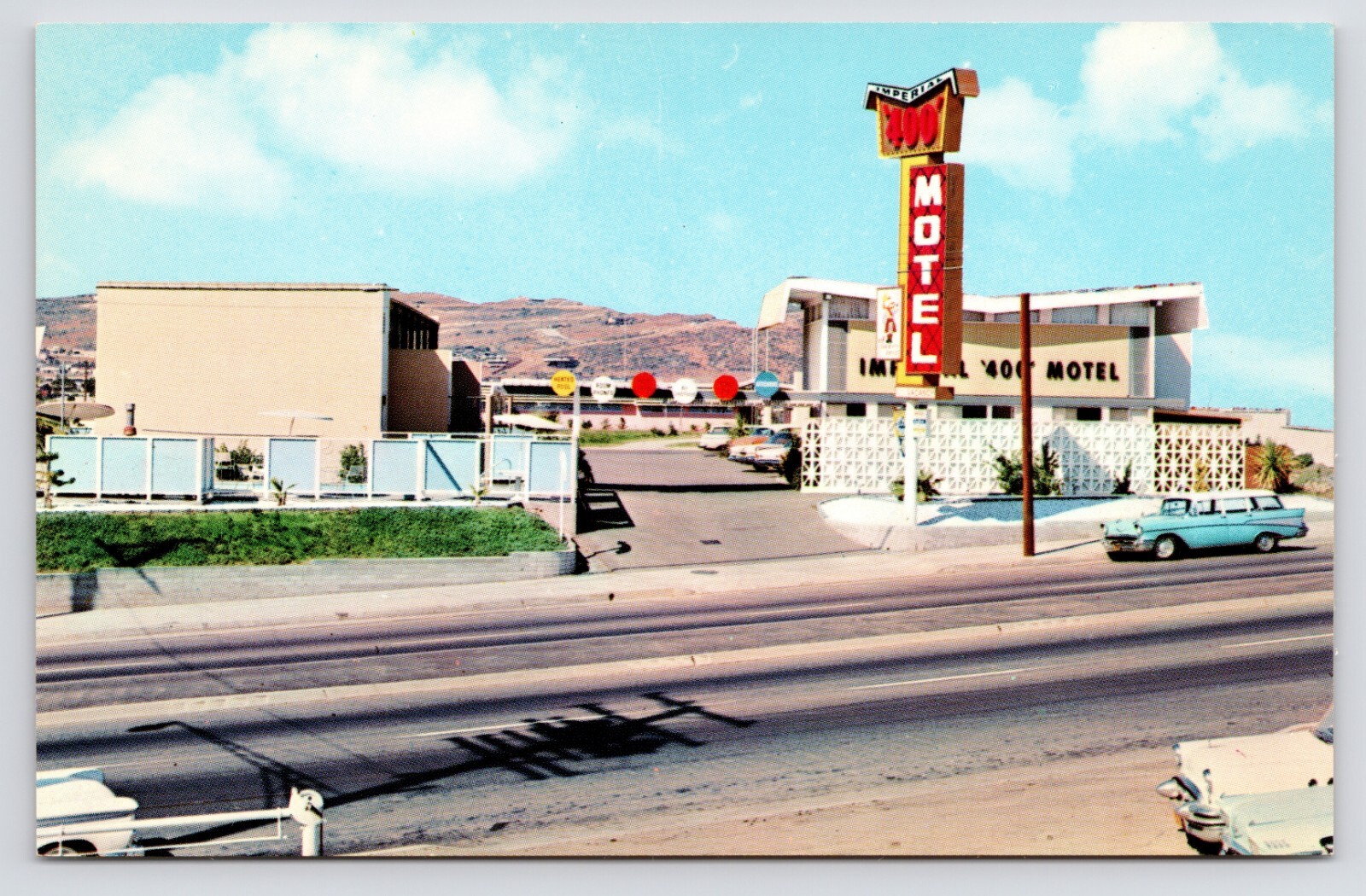 Imperial 400 Motel El Cajon Boulevard San Diego California CA 1950s Postcard