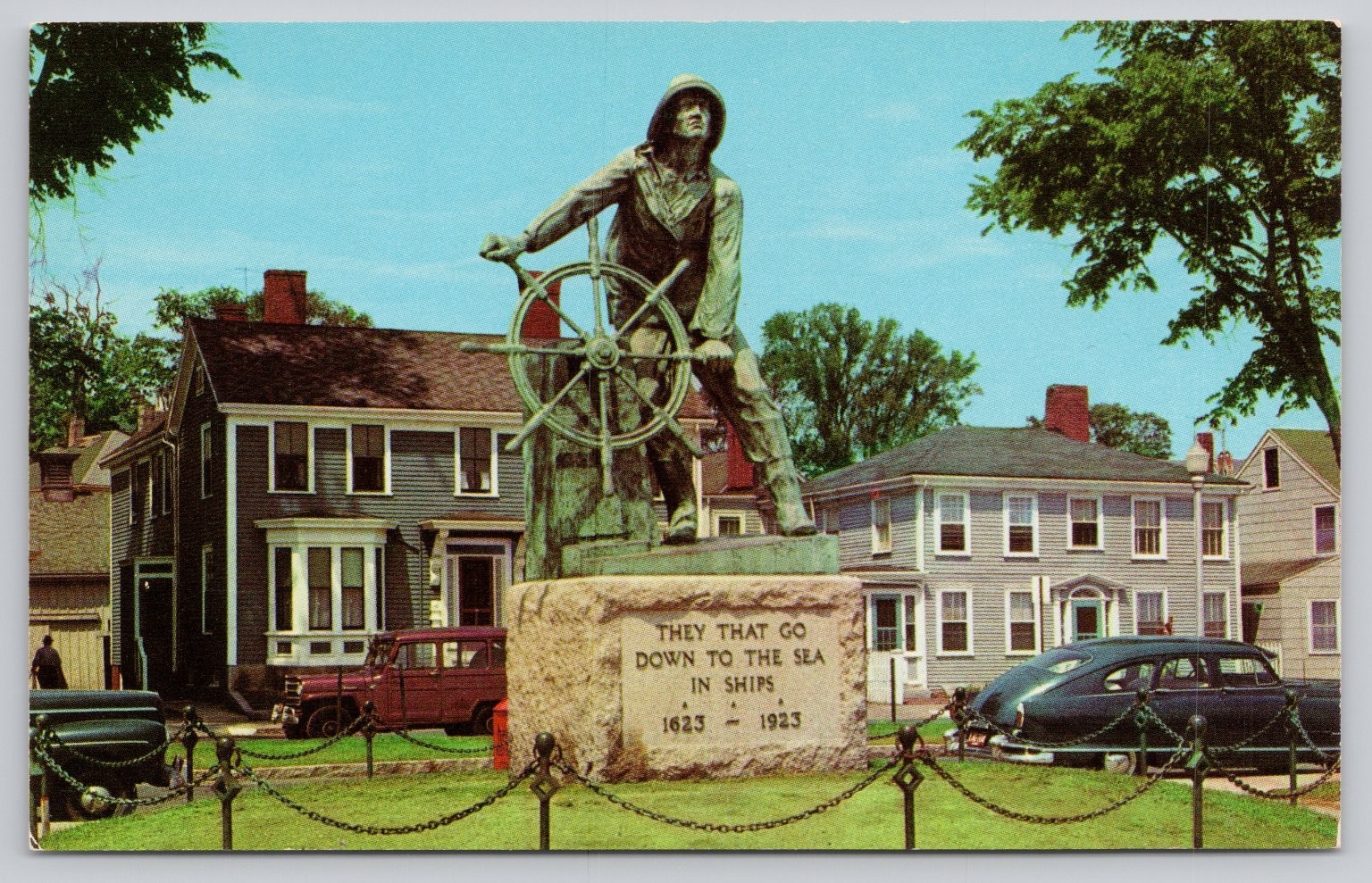 Vintage Gloucester Fishermen’s Memorial Photochrome Postcard 1939-Now