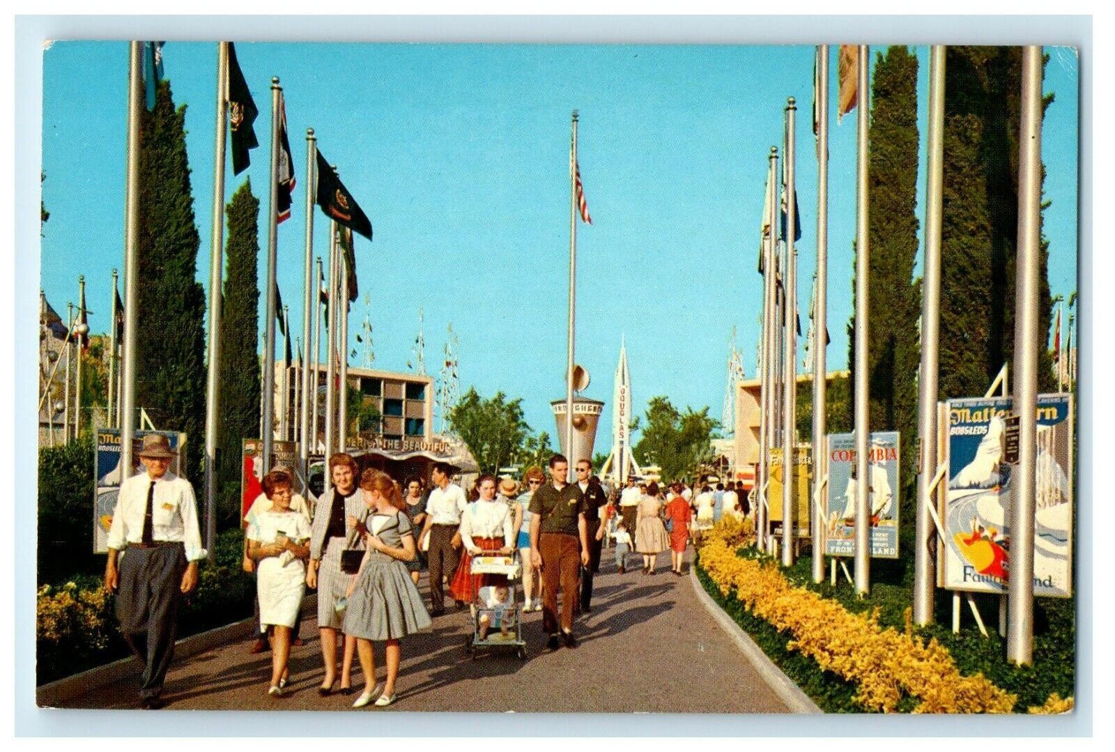 c1960’s Disneyland Entrance To Tomorrowland Magic Kingdom Anaheim CA Postcard
