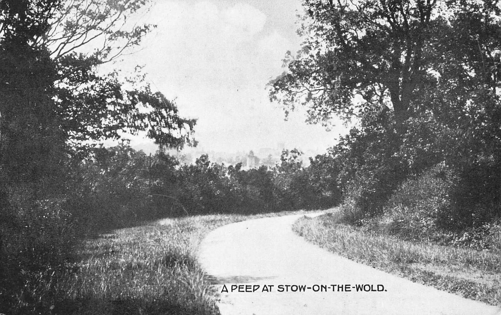 Postcard A Peep At Stow-on-the-Wold Cotswolds Gloucestershire England PC150