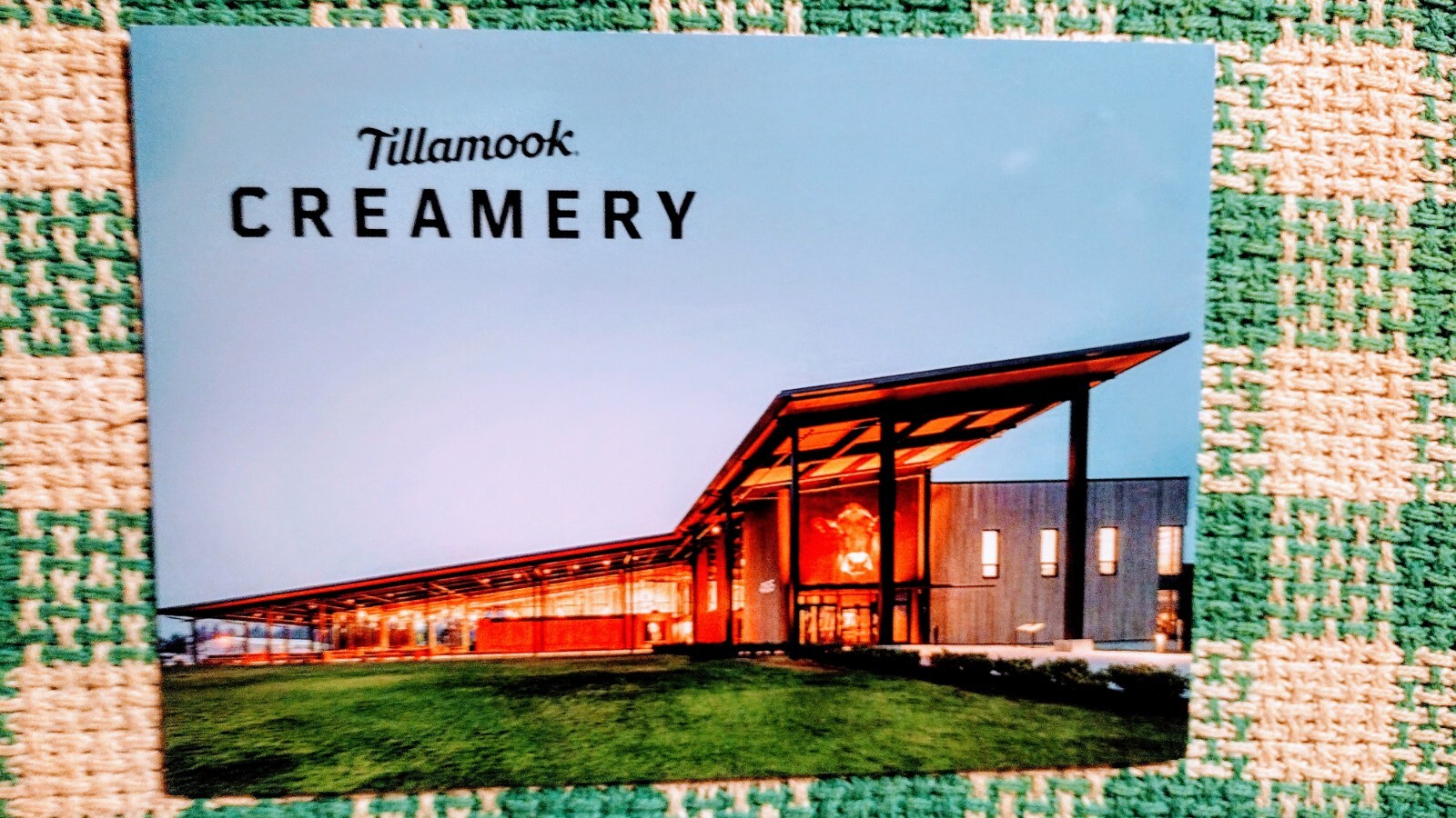 BEAUTIFUL POST CARD TILLAMOOK CREAMERY TILLAMOOK OREGON