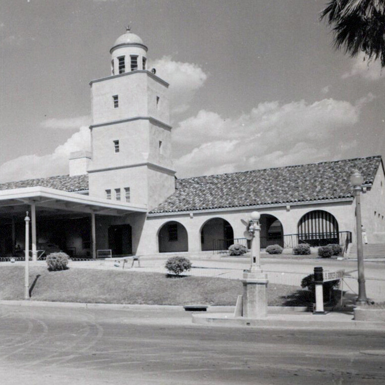 Vintage 1940s RPPC US Customs Building Laredo Texas Photo Postcard