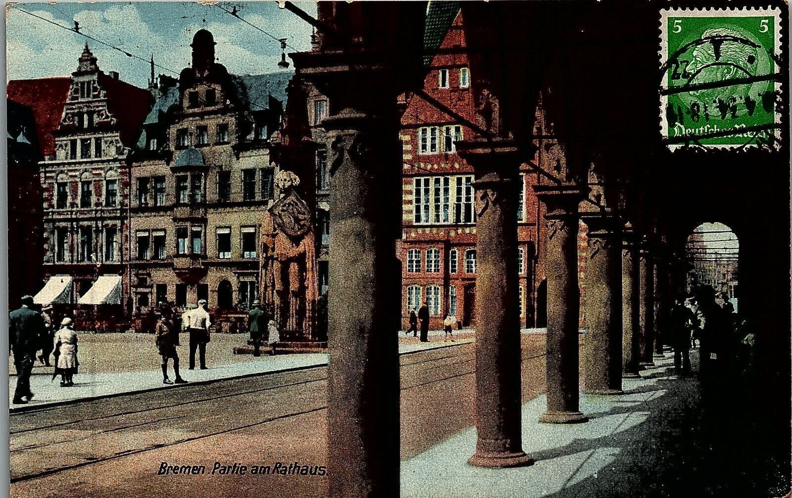 c1910 BREMEN TOWN HALL AND ROLAND STREET VIEW COLORVIEW POSTCARD 25-24