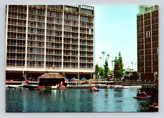 Anaheim California Water World Disneyland Hotel Magic Kingdom Postcard