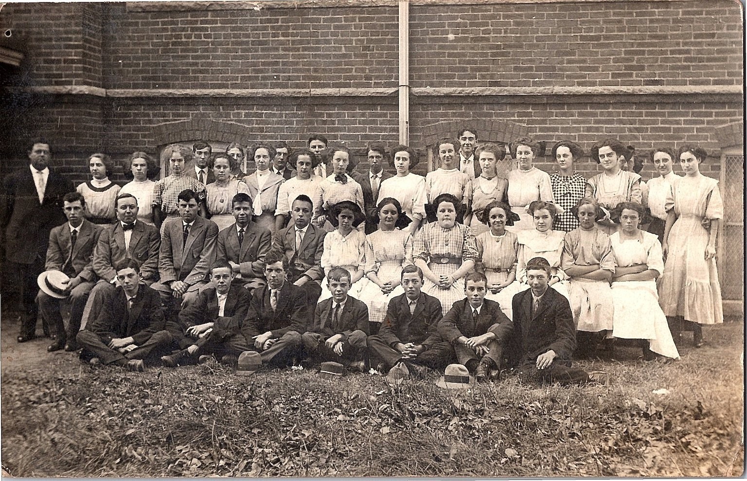 RPPC Postcard 1909 Freshman Initiation School Group Wellington Kansas Posted