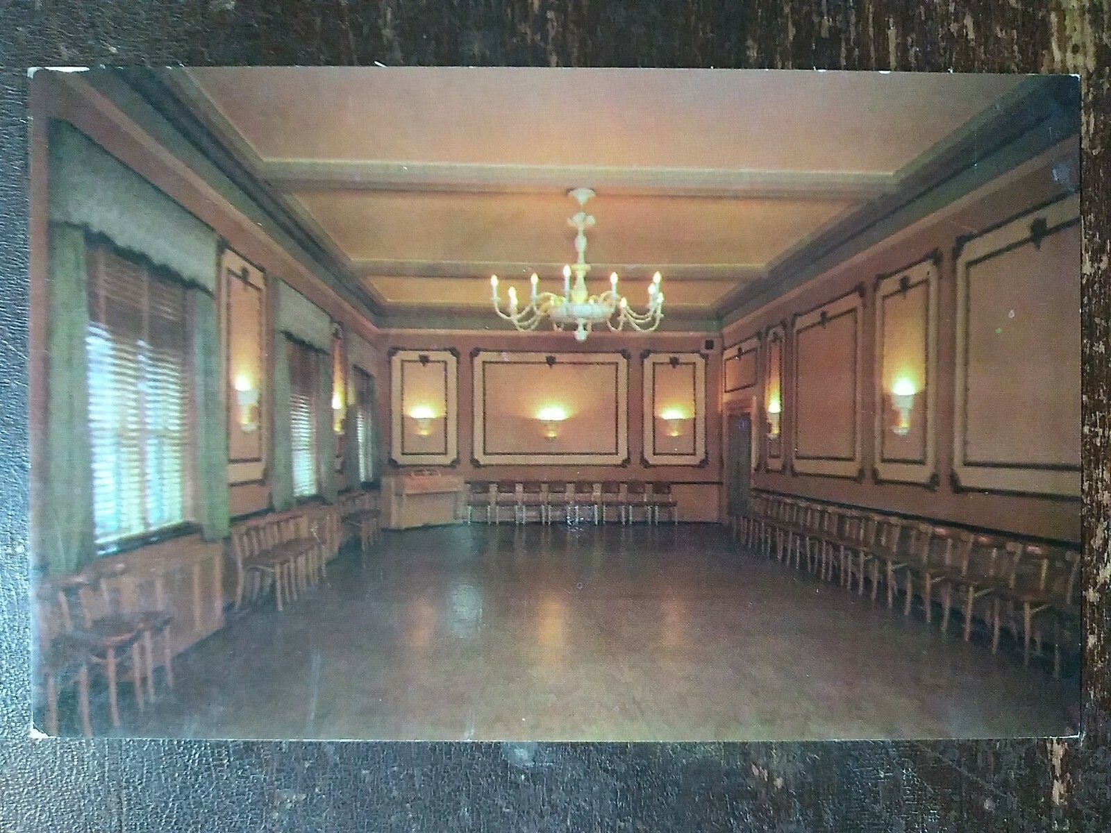 Venetian Room of the Penn-Atlantic, Atlantic City, NJ – Mid 1900s, Rough Edges
