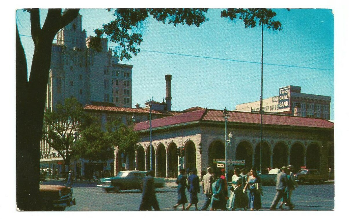 St Petersburg FL Postcard Florida Open Air Post Office c1950s