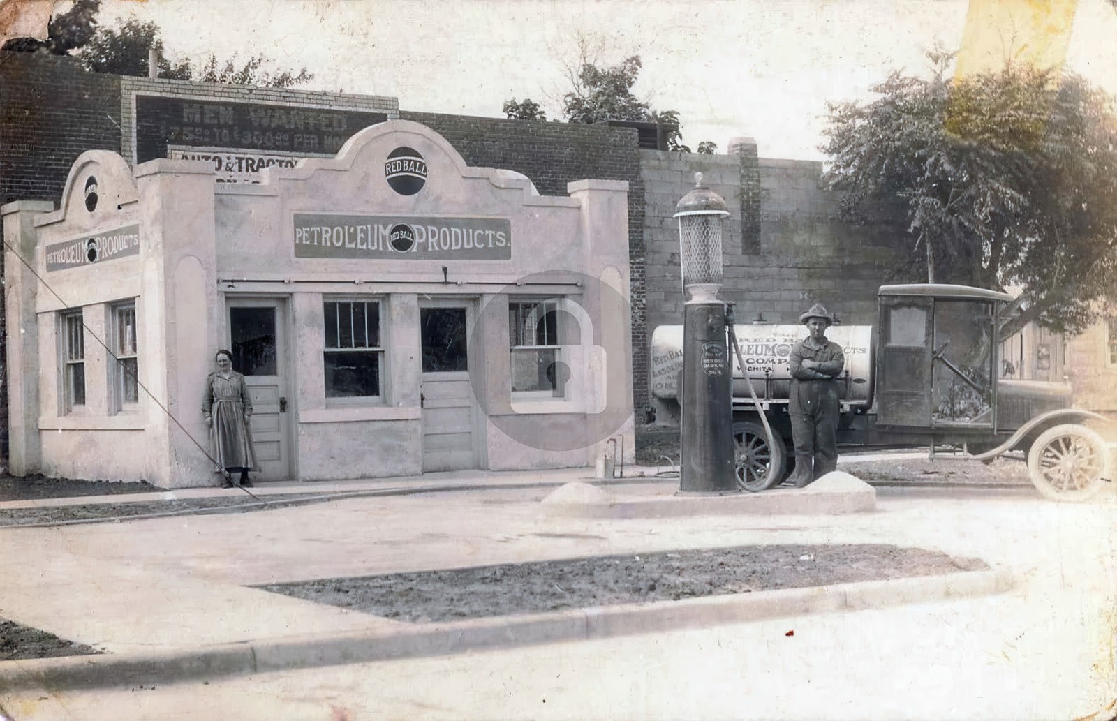 Belle Plaine KS Kansas Gas Station 1920s Red Ball KS RPPC Photo Postcard COPY