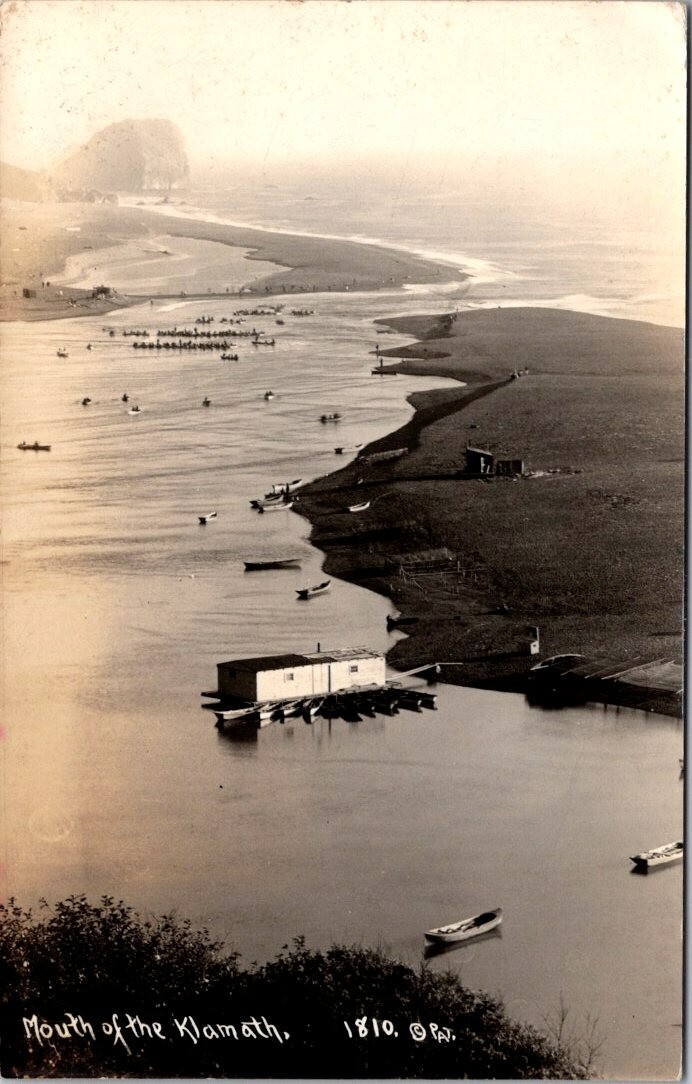 RPPC Klamath River Mouth CA Fishermen Fishing Boats Line Up photo postcard JQ4