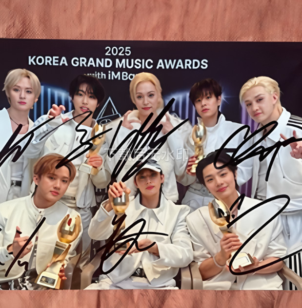 Stray Kids Autograph Photo Signature Fidelity 7 Inch Collection Gift Stray Kids